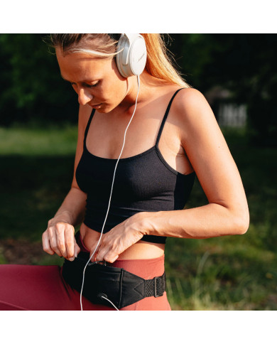 Waterfly Running Waist Bag 3.0 Black Unisex Lycra 1L with Reflectors & Headphone Output
