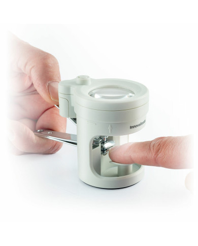 Nail Clippers with LED Light, Magnifying Glass and File Clail InnovaGoods