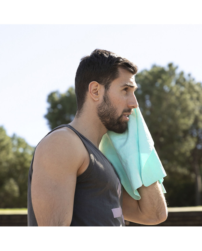 Ice-Effect Instant Cooling Sports Towel InnovaGoods