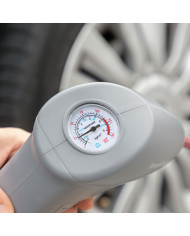 Portable Air Compressor with LED Light. Airpro+ InnovaGoods