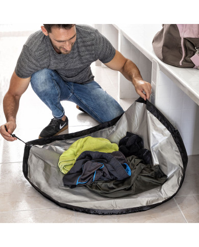 2 in 1 Changing Room Mat and Waterproof Bag Gymbag InnovaGoods