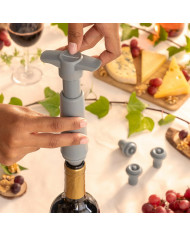 Vacuum Pump and Wine Stoppers Winuum InnovaGoods (4 caps)