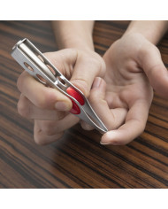 Hair Removal Tweezers with LED Lezers InnovaGoods