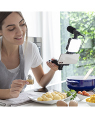 Vlogging Kit with Light, Microphone and Remote Control Plodni InnovaGoods 6 Pieces