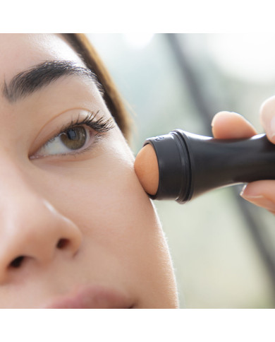 Mattifying Volcanic Facial Roller Ovoller InnovaGoods